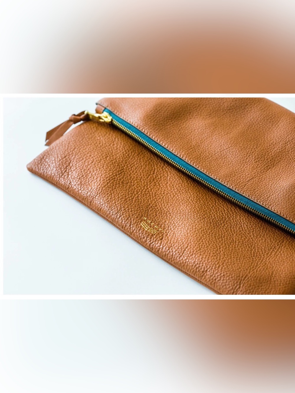 Nocori Keiko Casablanca Tan Brown Crossbody Clutch Leather Gym Bag